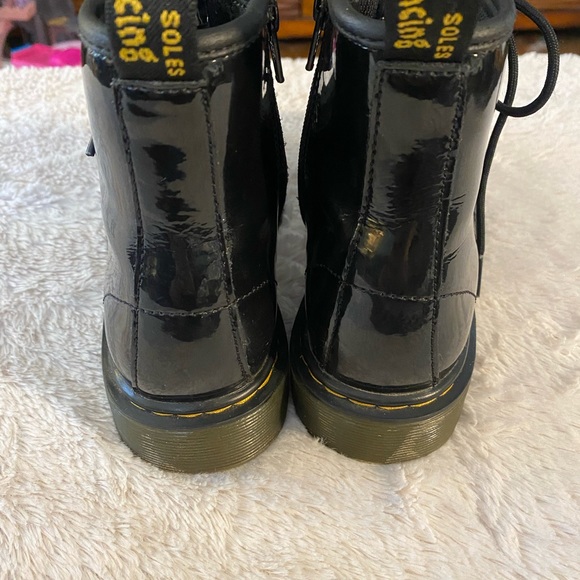 Kids patent leather Dr Martens 1460 boot size 3 - Picture 3 of 5